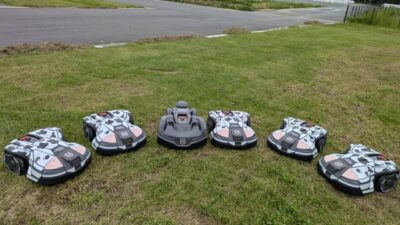 日本最先端の大規模牧場（福島県浪江町）/ロボット芝刈り機オートモア6台稼働